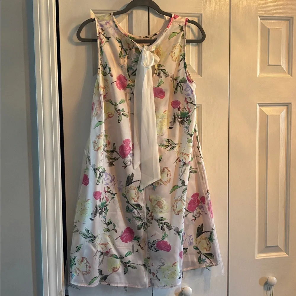 NWT Spring Dress - Picture 2 of 5